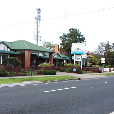 Bairnsdale Tanjil Motor Inn Exterior photo